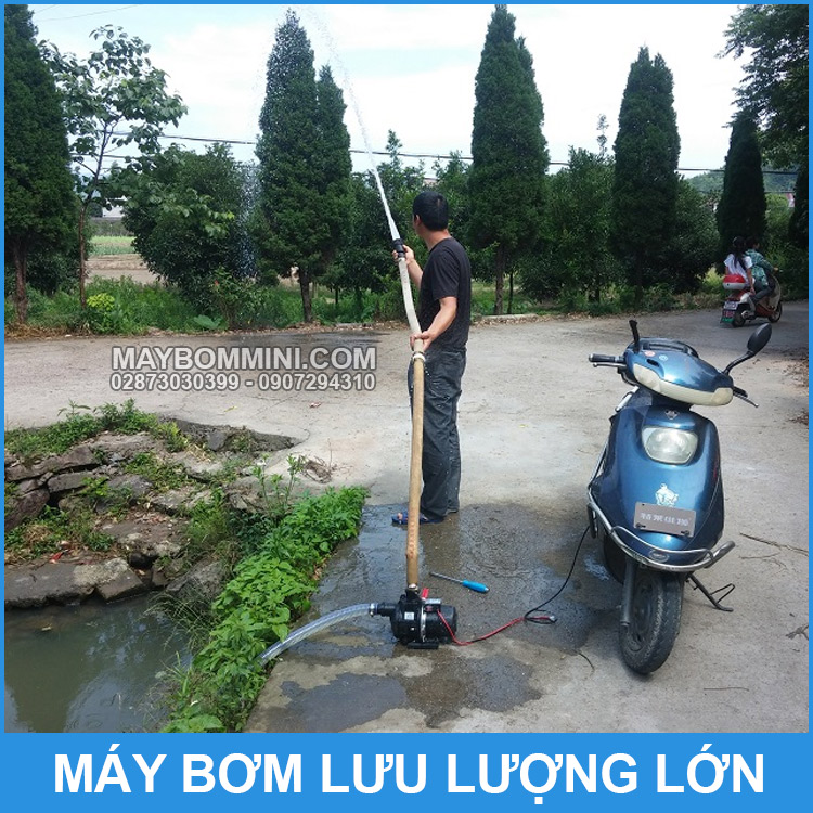 Su Dung May Bom Nuoc Luu Luong Lon 12V 550A